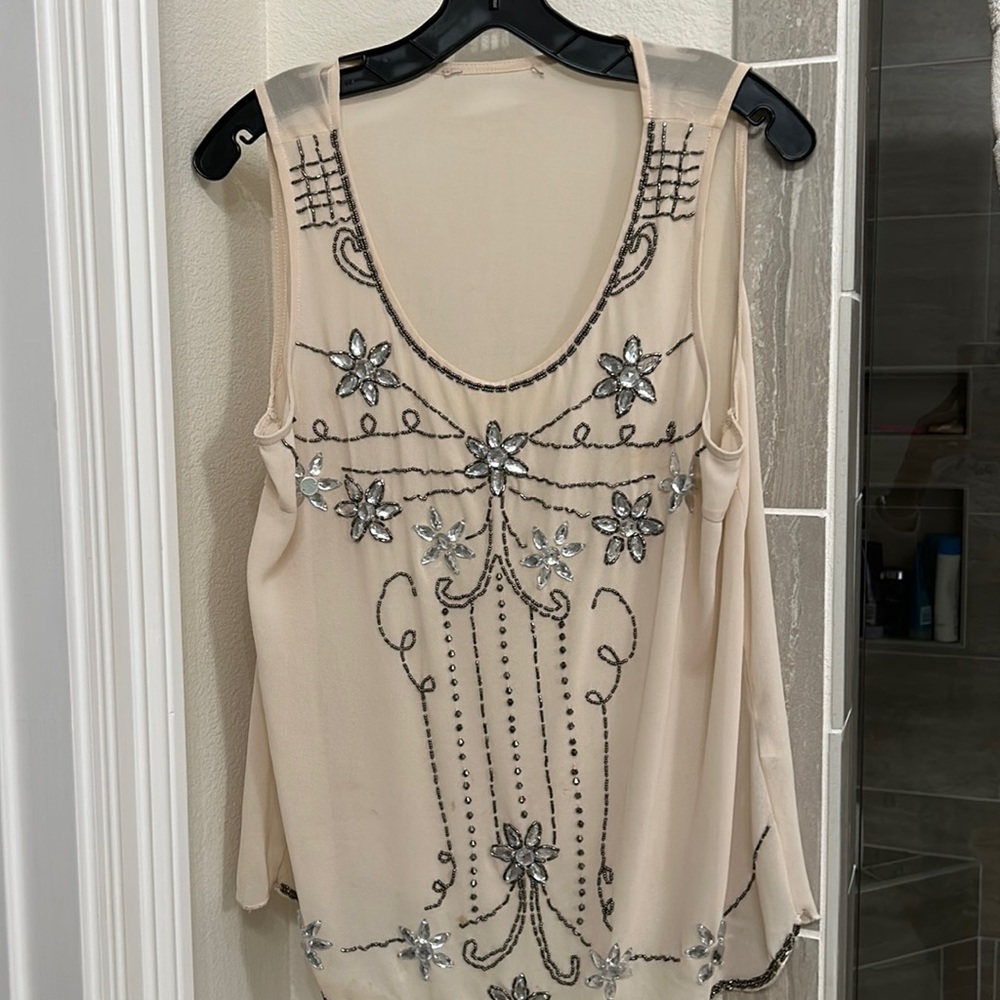 Beautiful silk beaded tank. Size medium